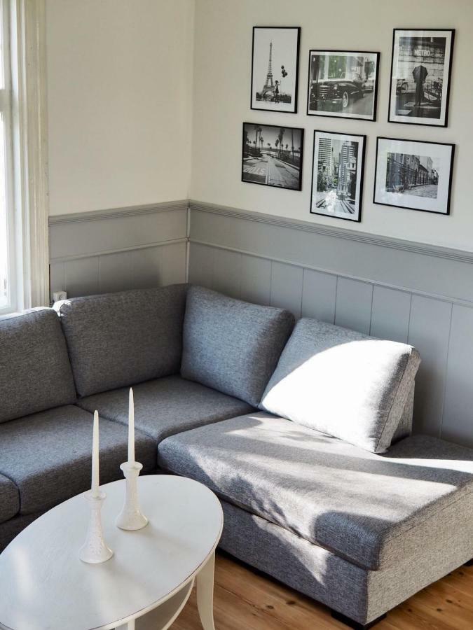 Orsastuguthyrning-Kyrkbyn Villa Eksteriør billede